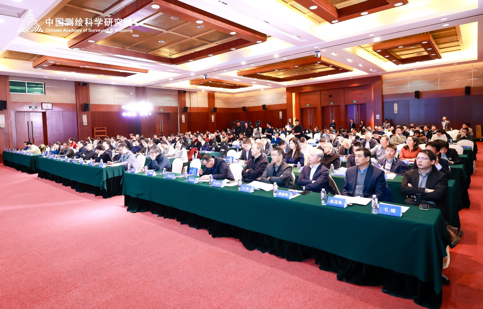 0-推介会现场1.jpg